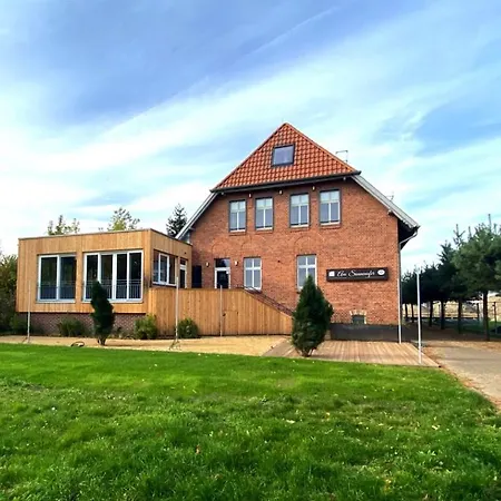 Prima Inn Ferienwohnungen Sonnenufer Am Ruppiner See Neuruppin Buitenkant foto